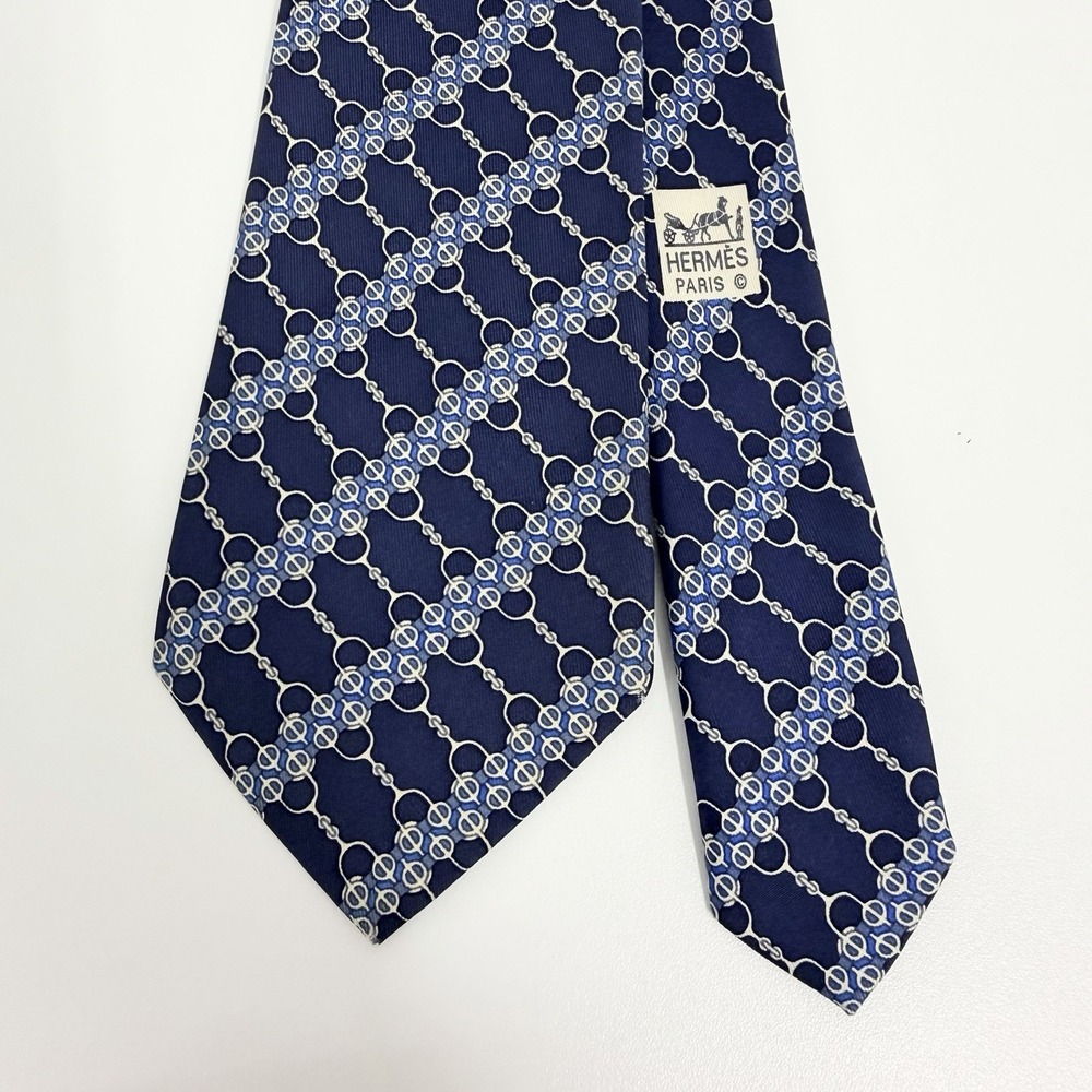 Hermes Men's Tie Chain Links Navy Blue & Khaki Silk 7077 OA 3.25" (W) x 55" (L) - Picture 2 of 8